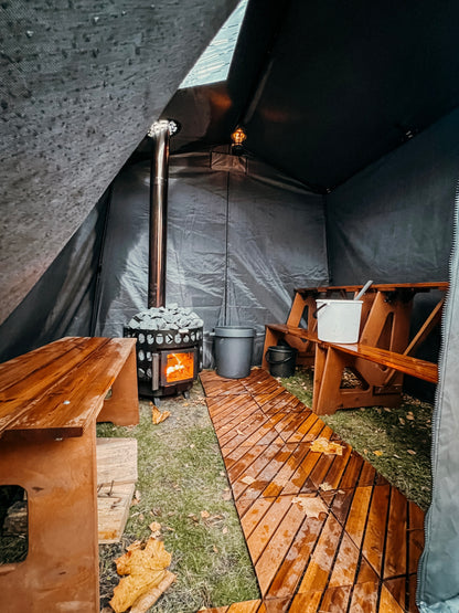 TelttaSaana + Kiuaspaketti + 4 hengen lauteet